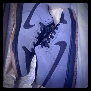 New 👌Nike sb dunk mid size 9.5